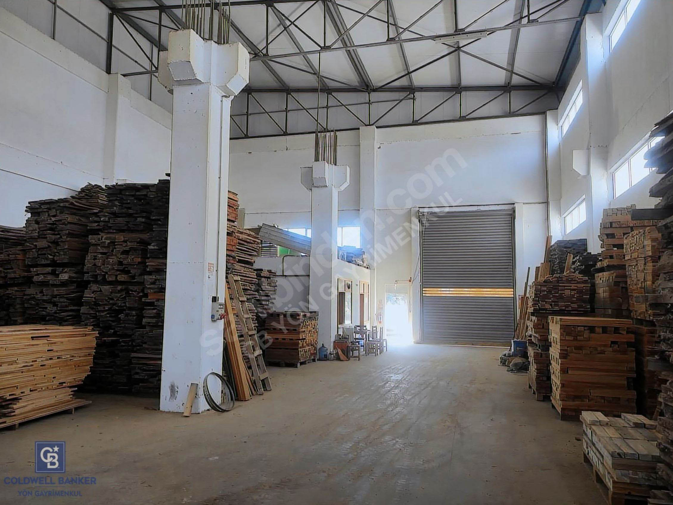 İzmir İTOB OSB Fabrika dış görünüş